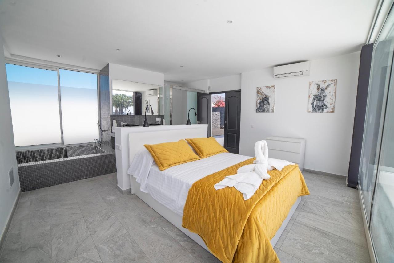 Valhalla Villa Playa Blanca  Eksteriør billede