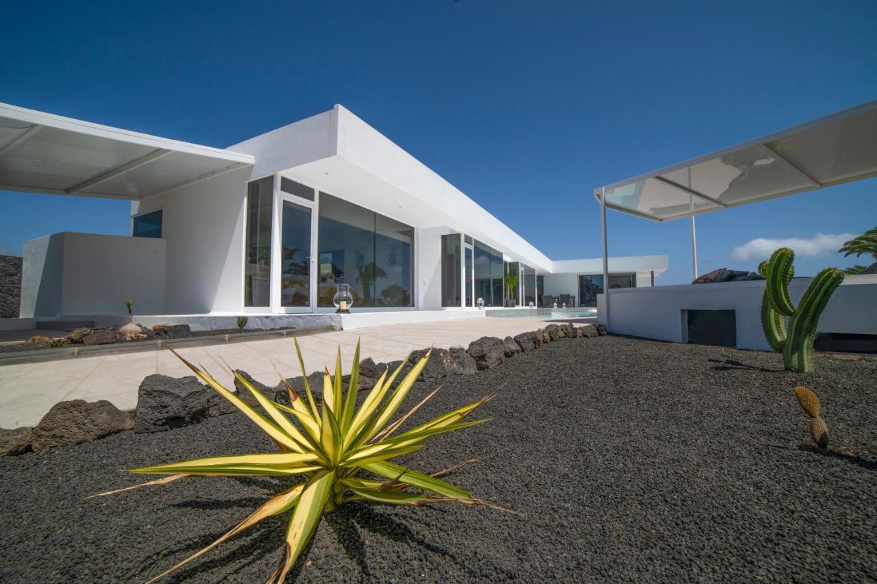 Valhalla Villa Playa Blanca  Eksteriør billede